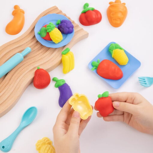 Set creativ plastilina Fructe si Legume