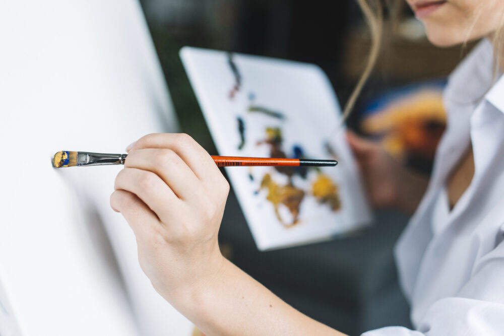Te atrage pictura? Un curs te va ajuta sa-ti pui talentul in valoare -