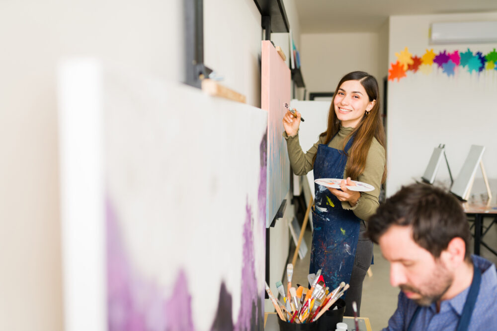 Pensulele si acuarelele eco, o modalitate SMART pentru a-ti promova atelierele creative pe care le organizezi -