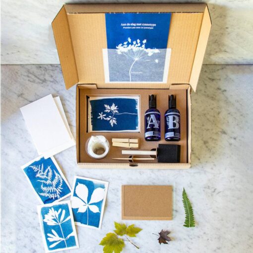 Kit complet Jacquard Cyanotype - imagine 6