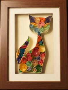 tablou cu o pisica din hartie in tehnica quilling